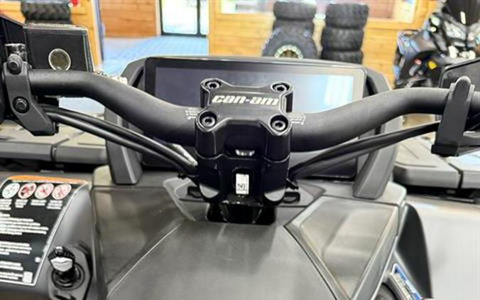 2026 Can-Am Outlander XT-P 1000R Smart-Shox with 10.25 in. touchscreen display