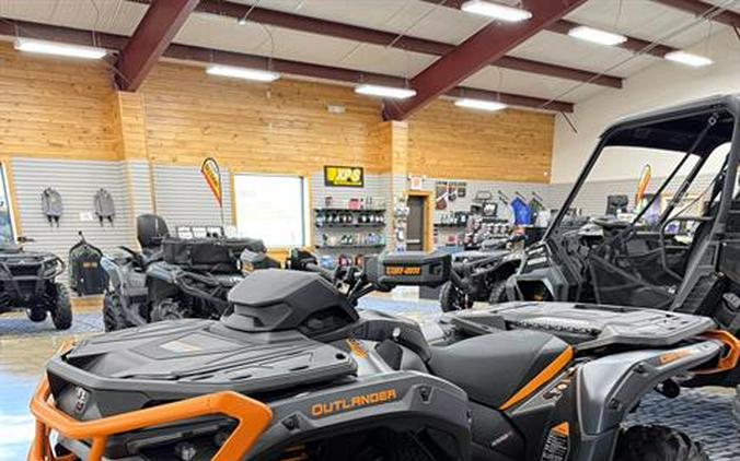 2026 Can-Am Outlander XT-P 1000R Smart-Shox with 10.25 in. touchscreen display