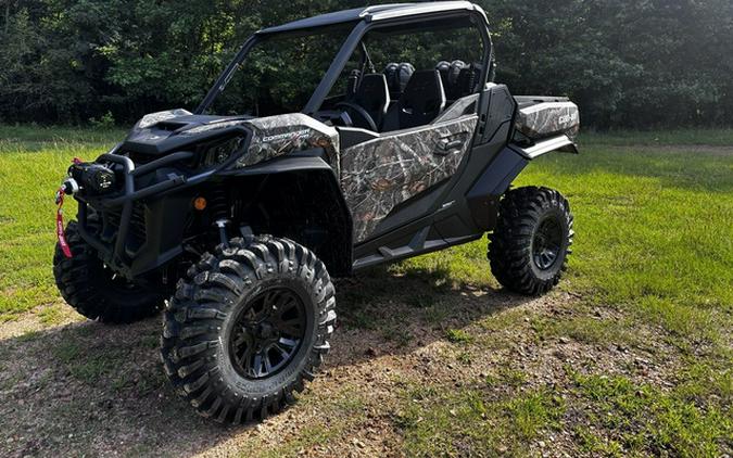 2026 Can-Am Commander X Mr 1000R Dark Wildland Camo