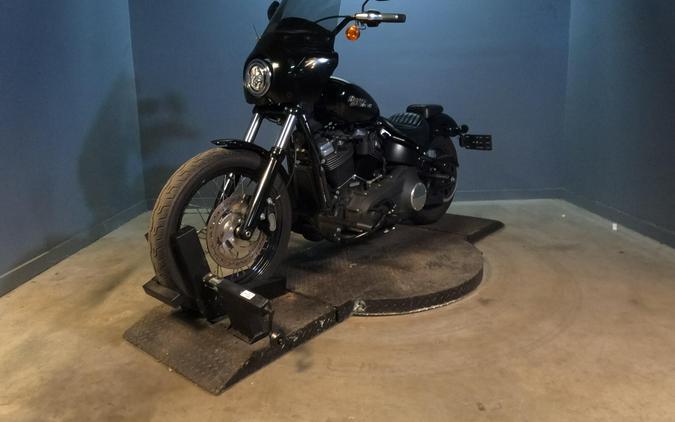 2019 Harley-Davidson Street Bob Vivid Black