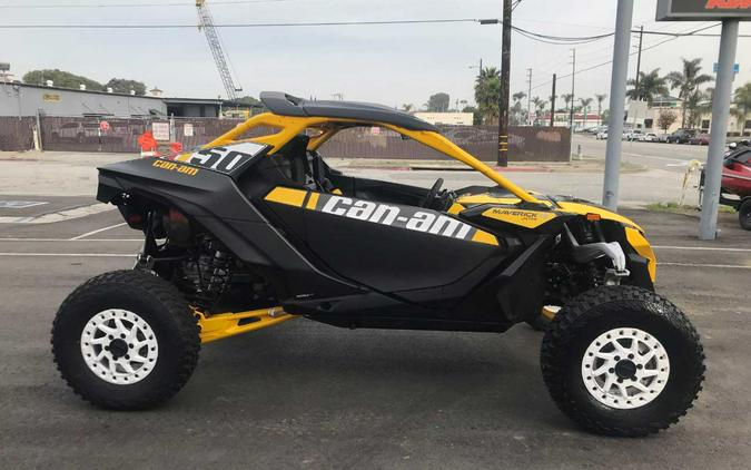 2024 CAN-AM MAVERICK R X RS 999T DCT