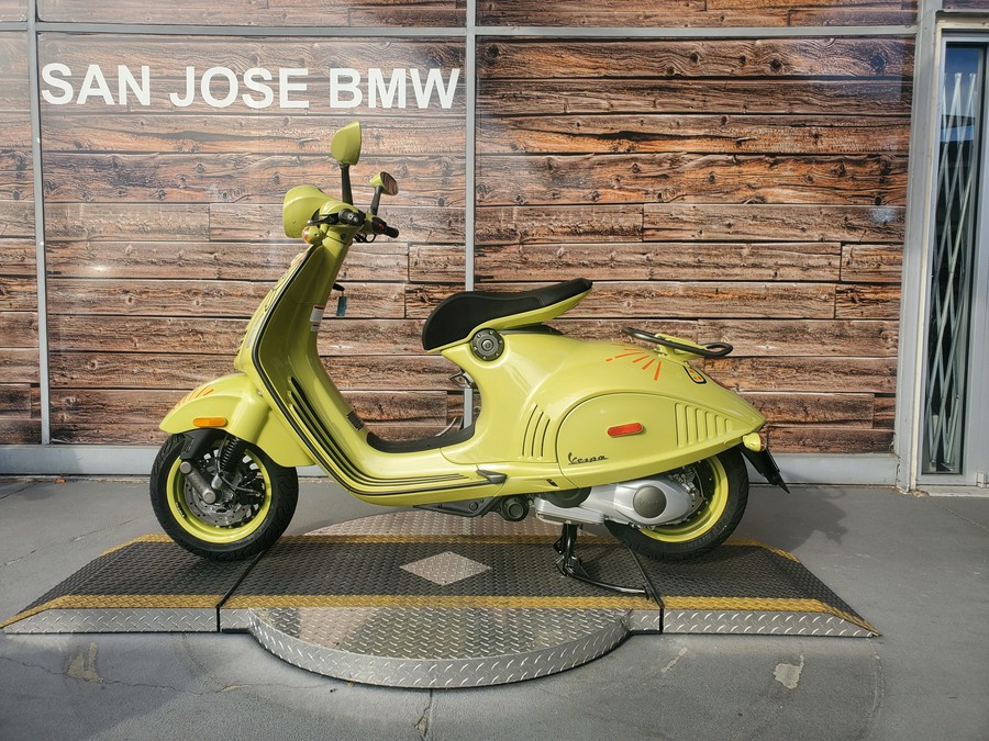 2023 Vespa 946 Bunny