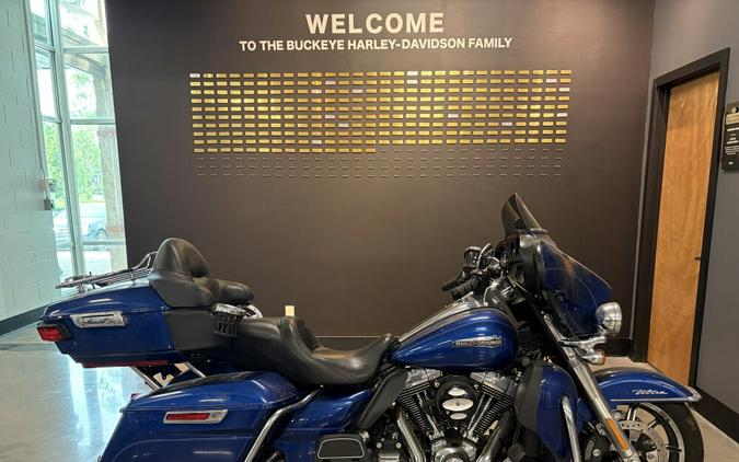 2016 Harley-Davidson® Electra Glide® Ultra Classic® Superior Blue