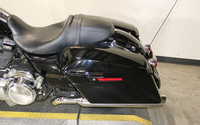 2019 Harley-Davidson® FLHX - Street Glide®