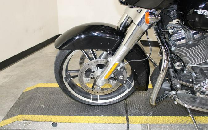 2019 Harley-Davidson® FLHX - Street Glide®