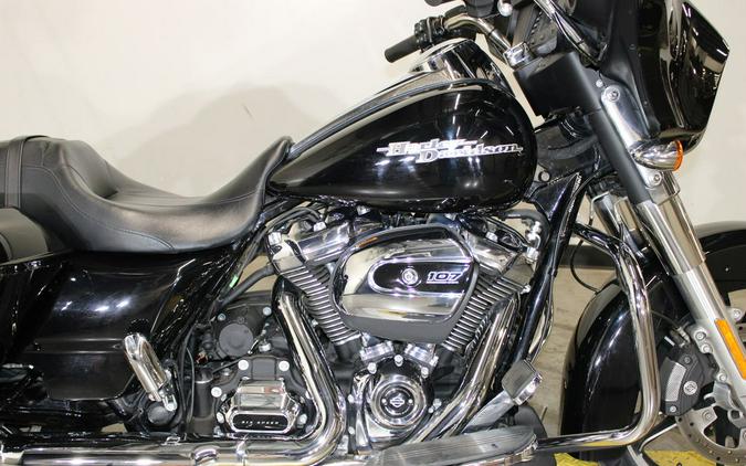 2019 Harley-Davidson® FLHX - Street Glide®