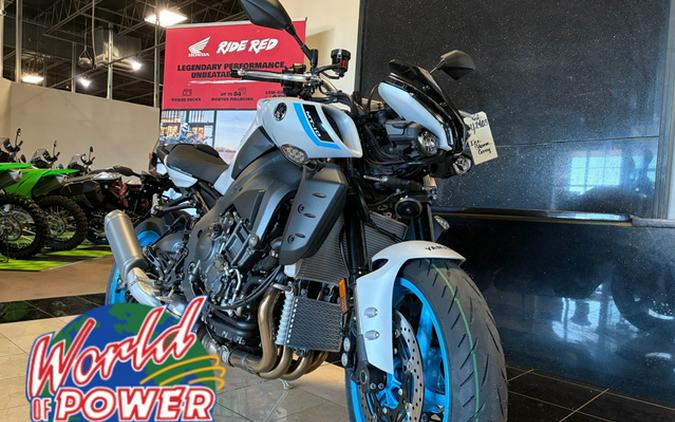 2025 Yamaha MT 10