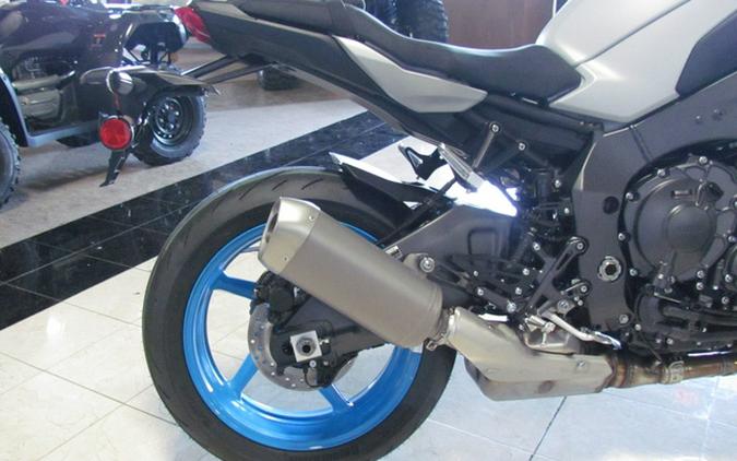 2025 Yamaha MT 10