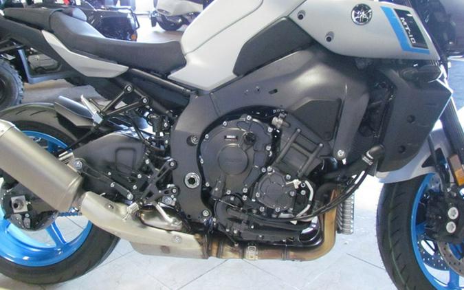 2025 Yamaha MT 10