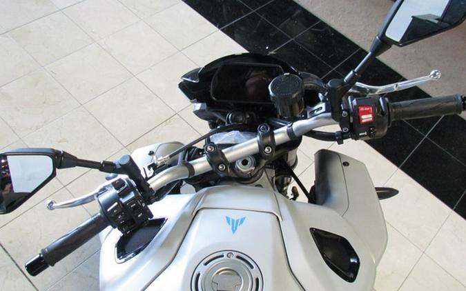2025 Yamaha MT 10
