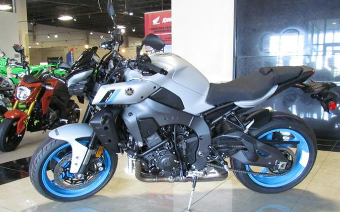 2025 Yamaha MT 10
