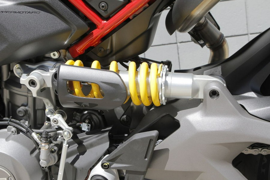 2026 Ducati Hypermotard V2