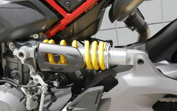 2026 Ducati Hypermotard V2