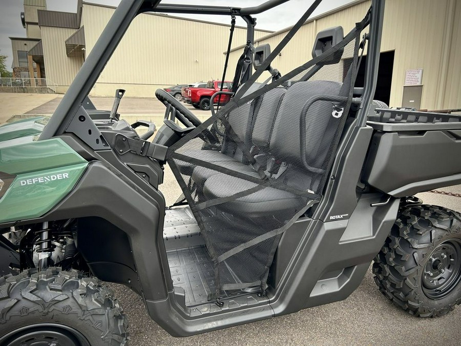 2025 Can-Am™ Defender HD9