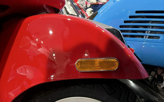 2025 Vespa GTS Super 300
