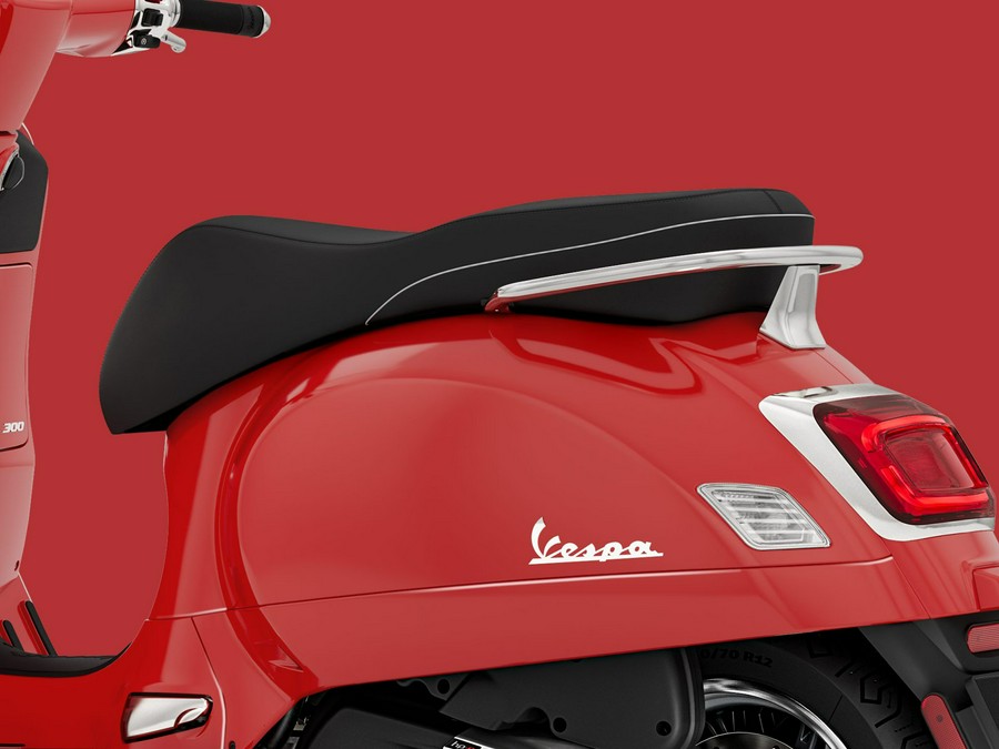 2025 Vespa GTS Super 300