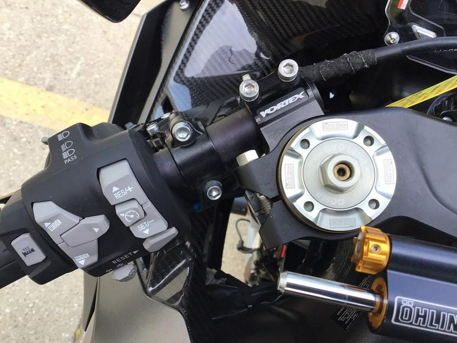 2022 Kawasaki Ninja® ZX™-10R