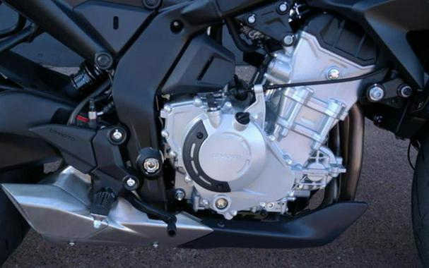 2026 CFMOTO NK 675