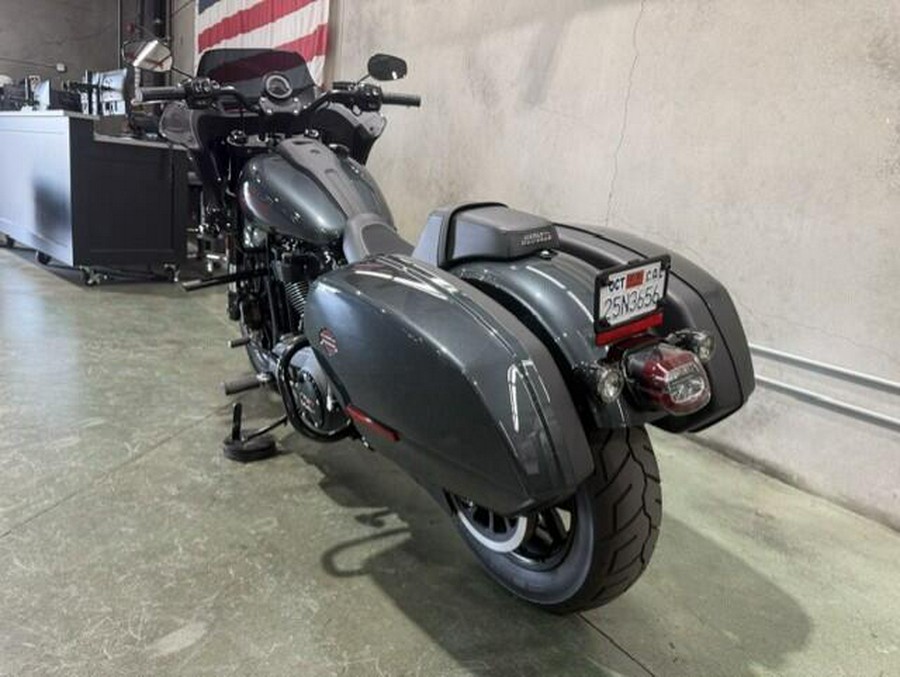 FXLRST 2025 Low Rider™ ST
