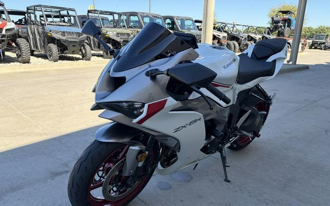 2025 Kawasaki Ninja ZX-6R