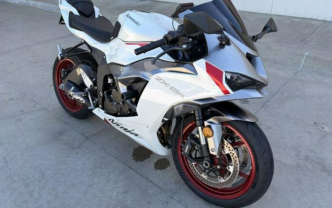 2025 Kawasaki Ninja ZX-6R