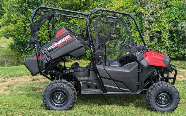 2024 Honda® Pioneer 700-4