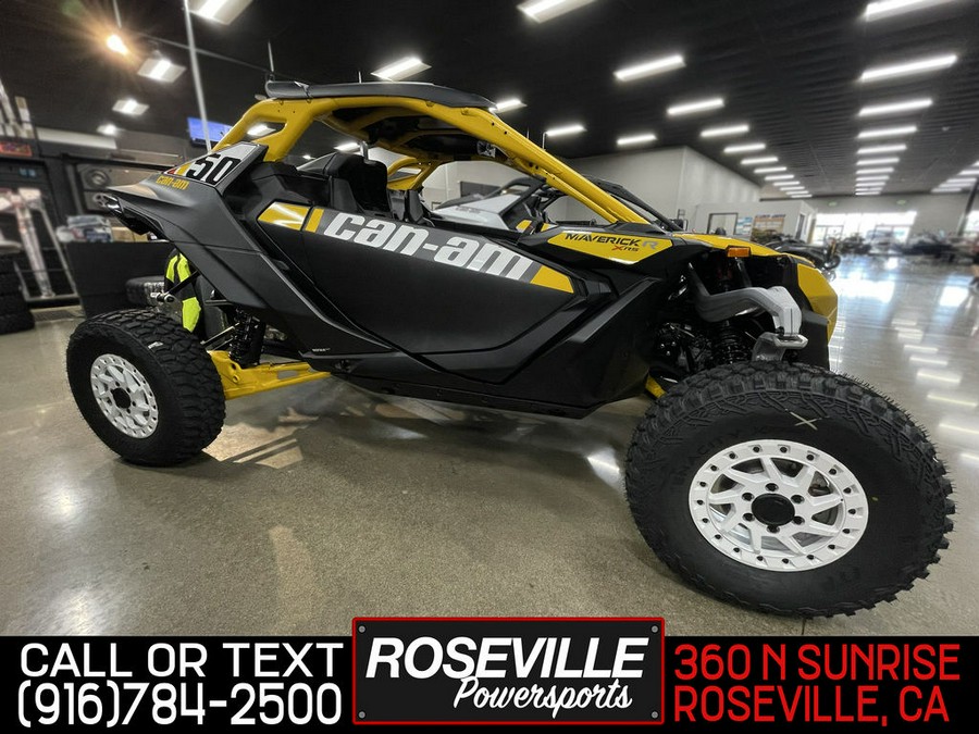 2024 Can-Am™ Maverick R X rs With SMART-SHOX