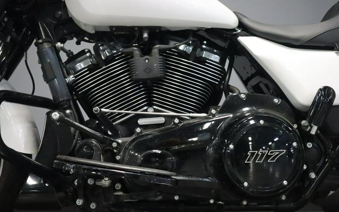 2024 Harley-Davidson Street Glide