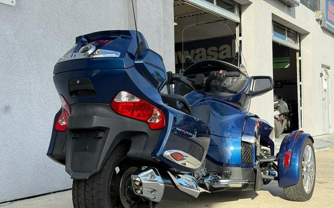 2017 Can-Am Spyder RT Limited 6-Speed Semi-Automatic (SE6)