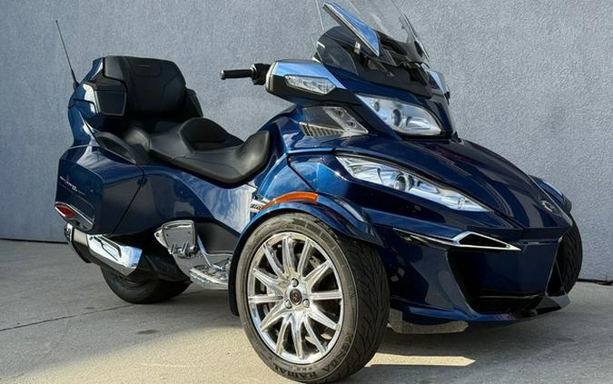 2017 Can-Am Spyder RT Limited 6-Speed Semi-Automatic (SE6)