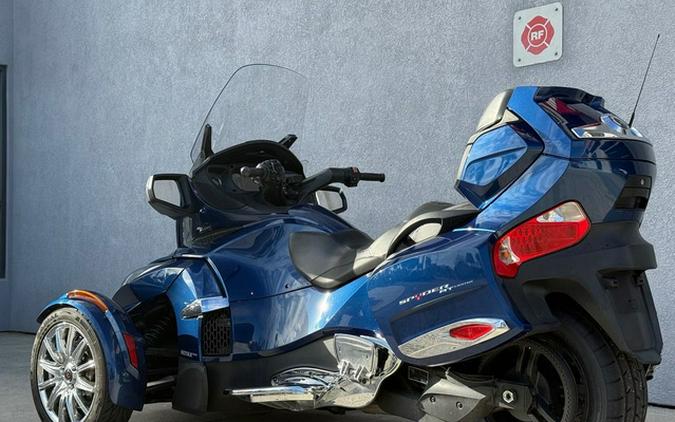 2017 Can-Am Spyder RT Limited 6-Speed Semi-Automatic (SE6)