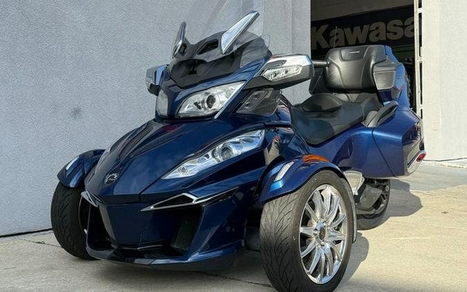 2017 Can-Am Spyder RT Limited 6-Speed Semi-Automatic (SE6)