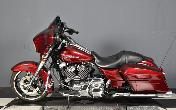 2016 Harley-Davidson Street Glide Special