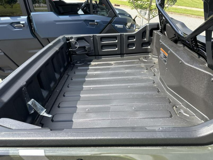 2025 Honda® Pioneer 1000 Deluxe