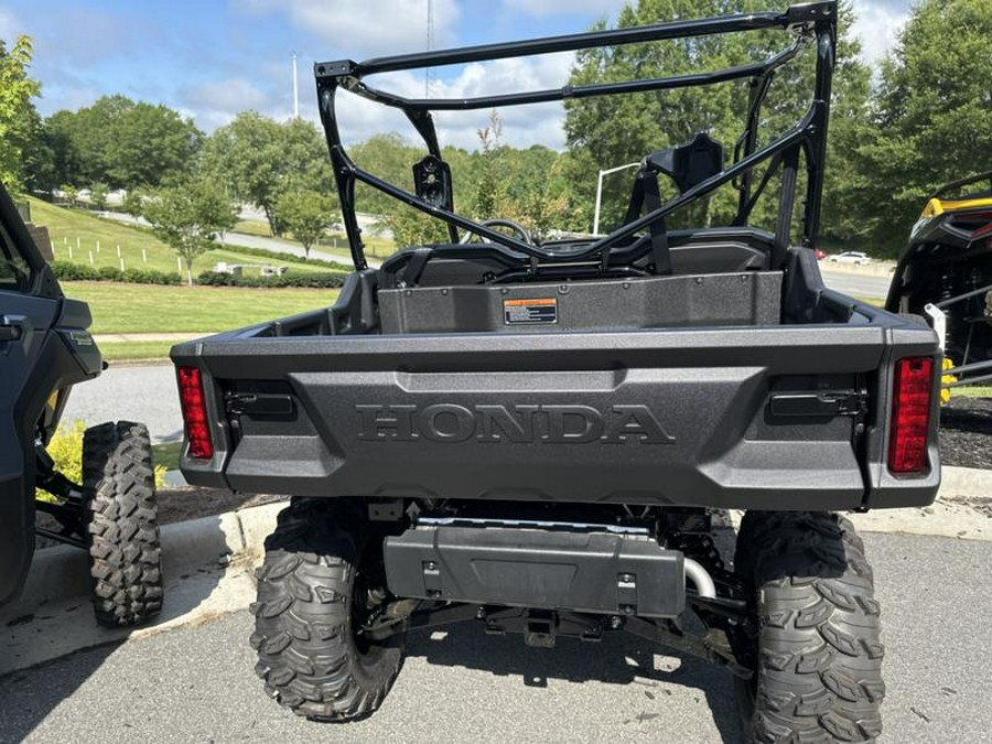 2025 Honda® Pioneer 1000 Deluxe