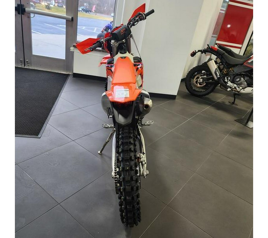 2024 KTM XC 150 W