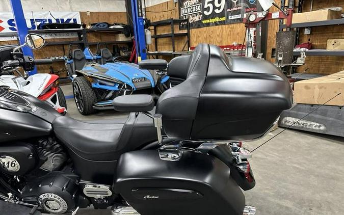 2020 Indian Motorcycle® Roadmaster® Dark Horse® Thunder Black Smoke