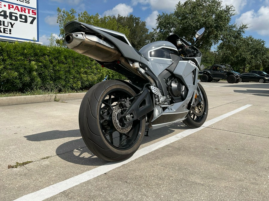 2021 Honda CBR600RR