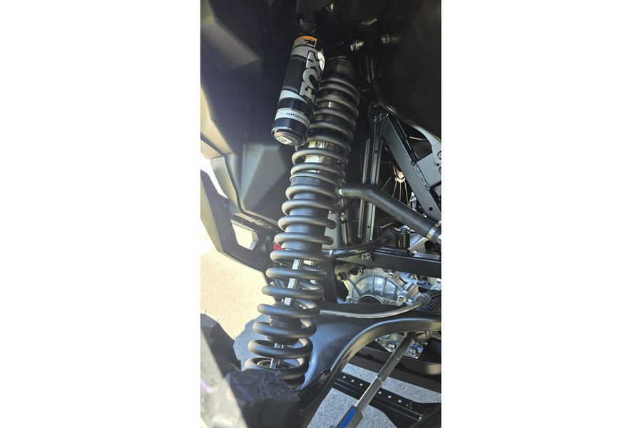 2026 Yamaha Wolverine RMAX4 Compact 1000 XT-R