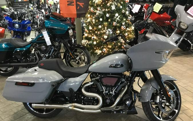 2025 Road Glide- Stage 1 Stainless Exhaust- Extreme Air Kit- Moto Bar/Riser Kit- so much more....