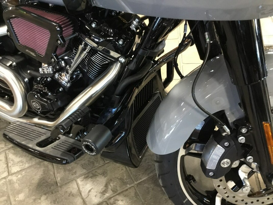 2025 Road Glide- Stage 1 Stainless Exhaust- Extreme Air Kit- Moto Bar/Riser Kit- so much more....