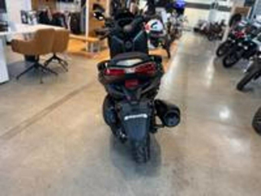 2025 Yamaha XMAX