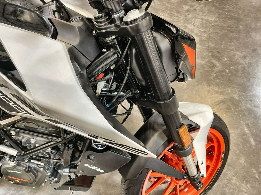 2021 KTM 200 Duke