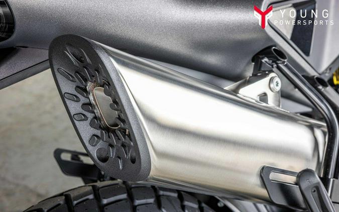 2025 Husqvarna SVARTPILEN 801