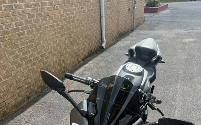 2023 CFMOTO 300SS