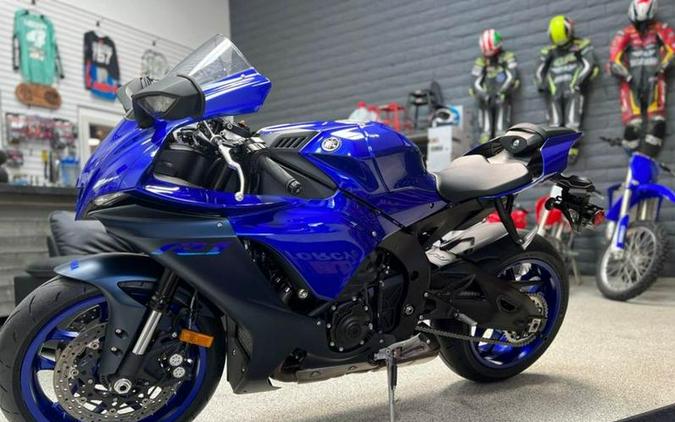 2023 Yamaha YZF-R1