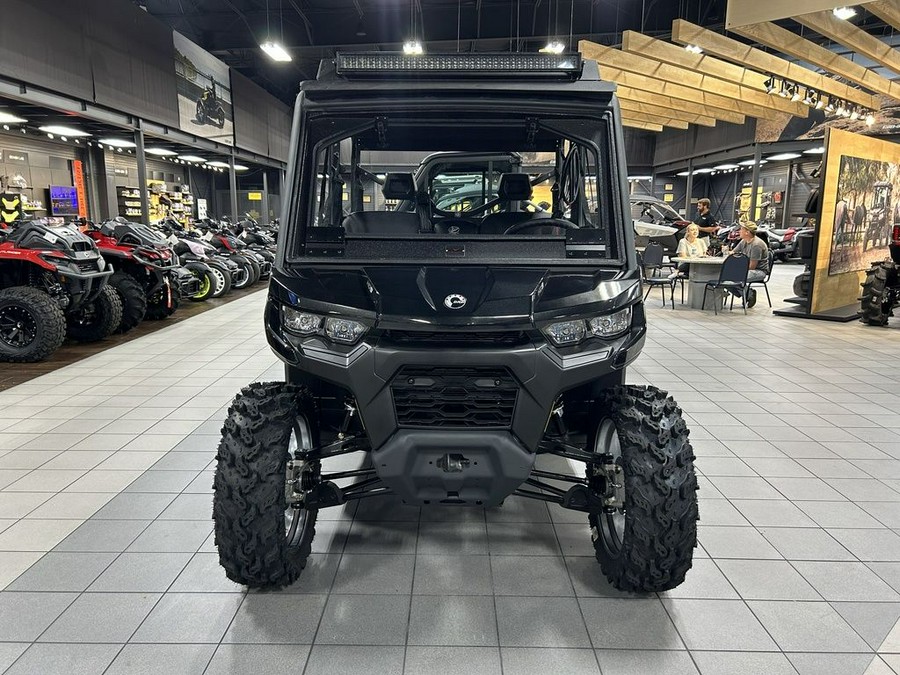 2025 Can-Am™ Defender MAX DPS HD9