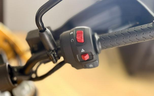 2026 Triumph Scrambler 400 XC