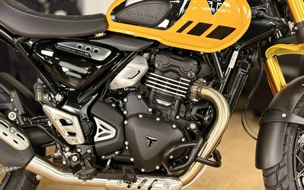 2026 Triumph Scrambler 400 XC