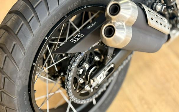 2026 Triumph Scrambler 400 XC